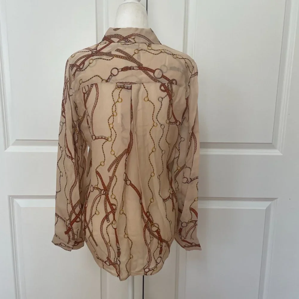 Nina Belt Print Silk Blouse from L'AGENCE - Picture 7 of 9